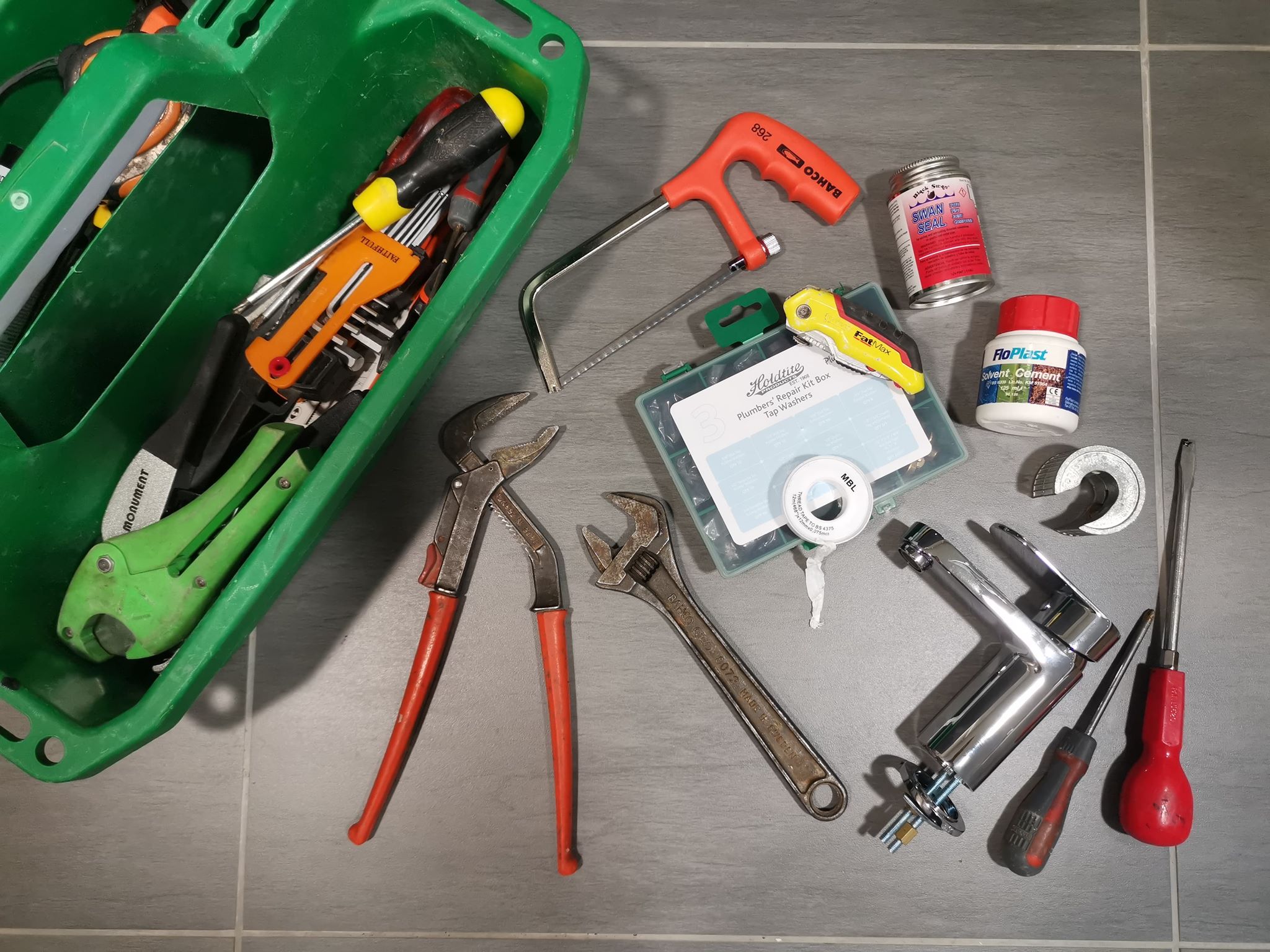 Tools for Your Plumbing Emergency Kit 10 MustHave Items